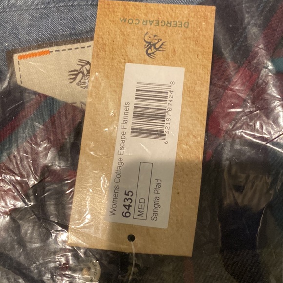 Legendary white tails flannel - Picture 3 of 5